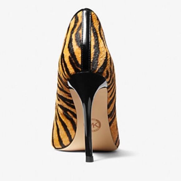 MICHAEL Michael Kors Parker Tiger-Print Calf Hair Pumps Marigold ⭐️ rare ⭐️ - Picture 4 of 4